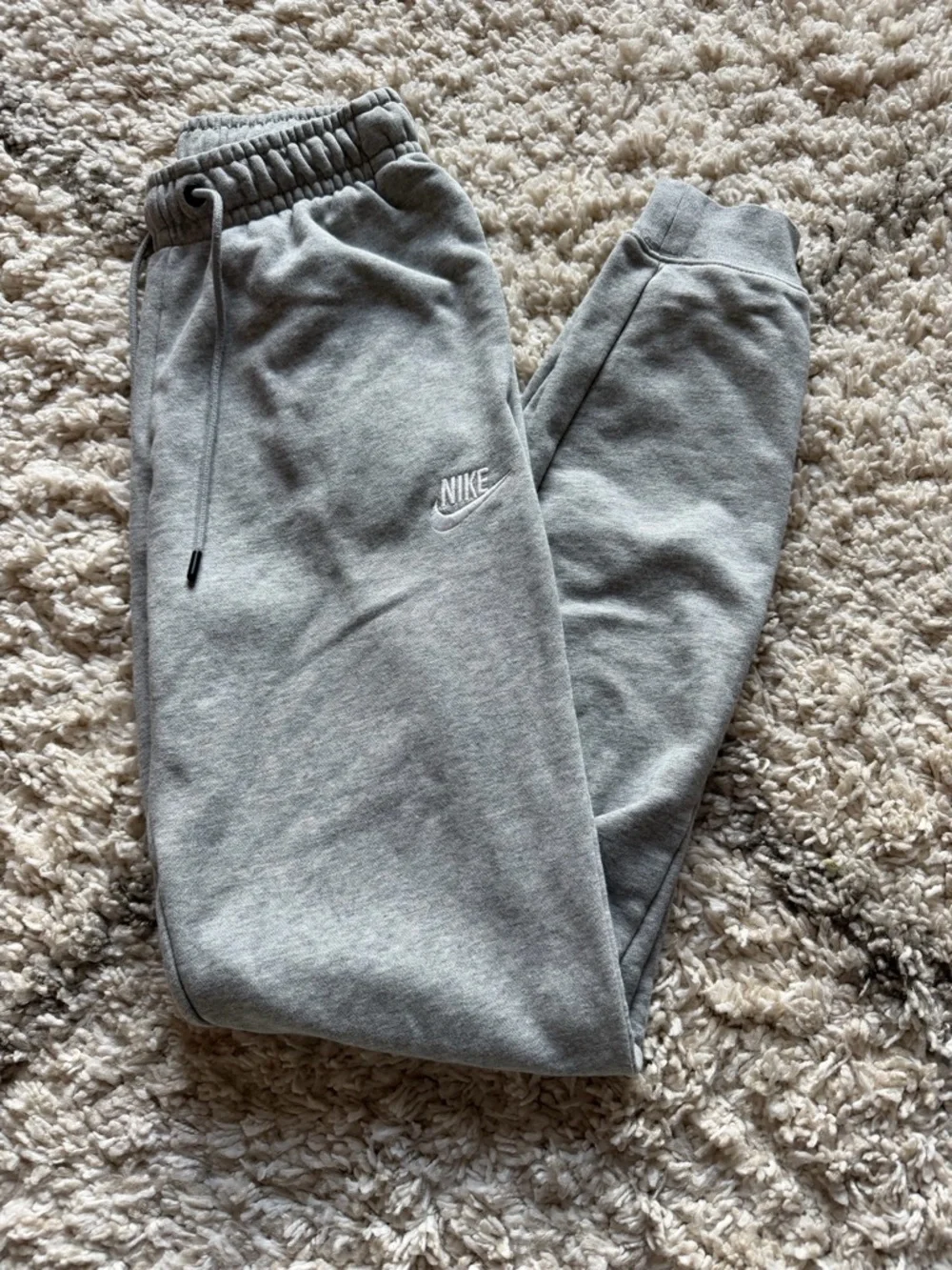 Women's Nike Sportswear Club Fleece Joggers - Picture 6 of 9